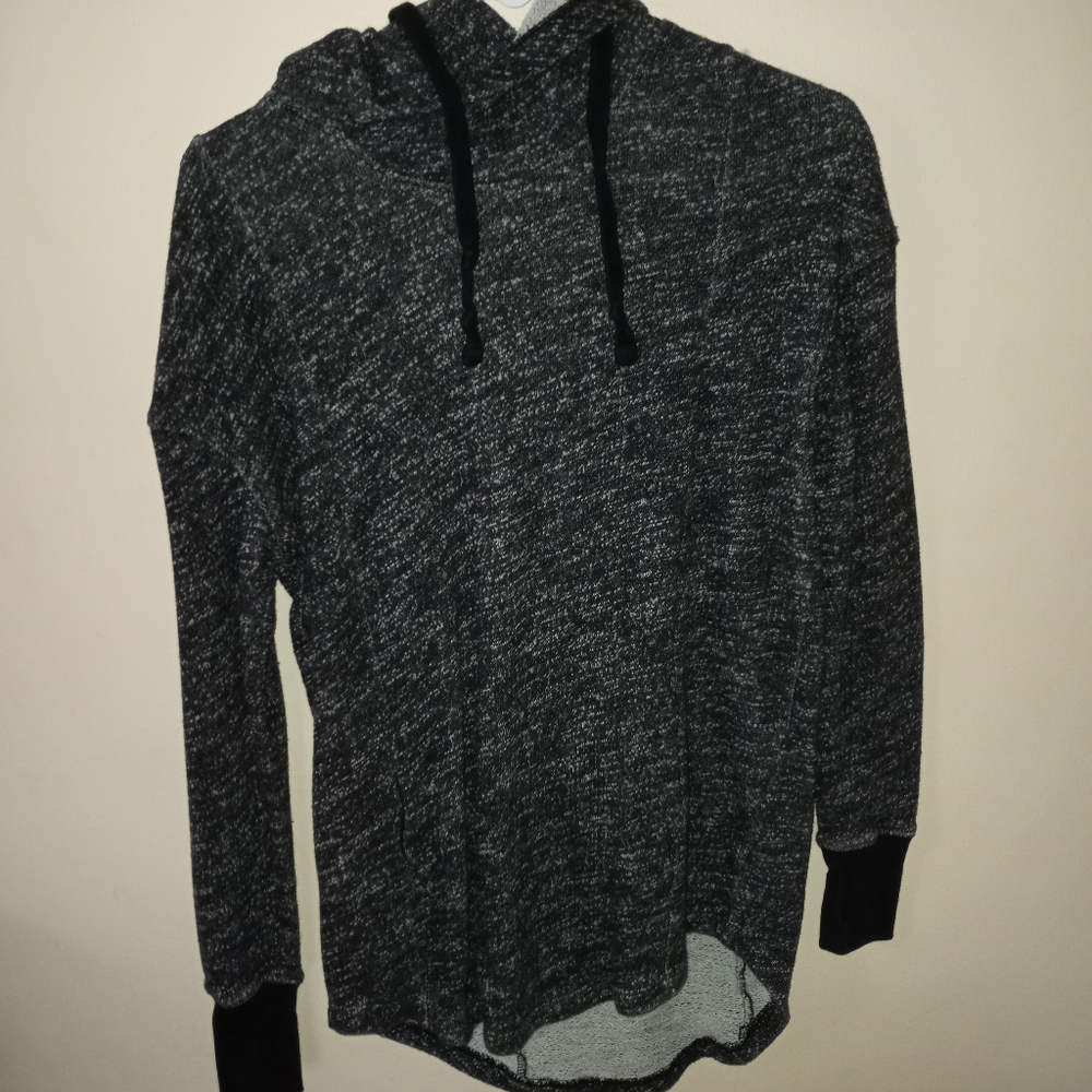 Sweat shirt
